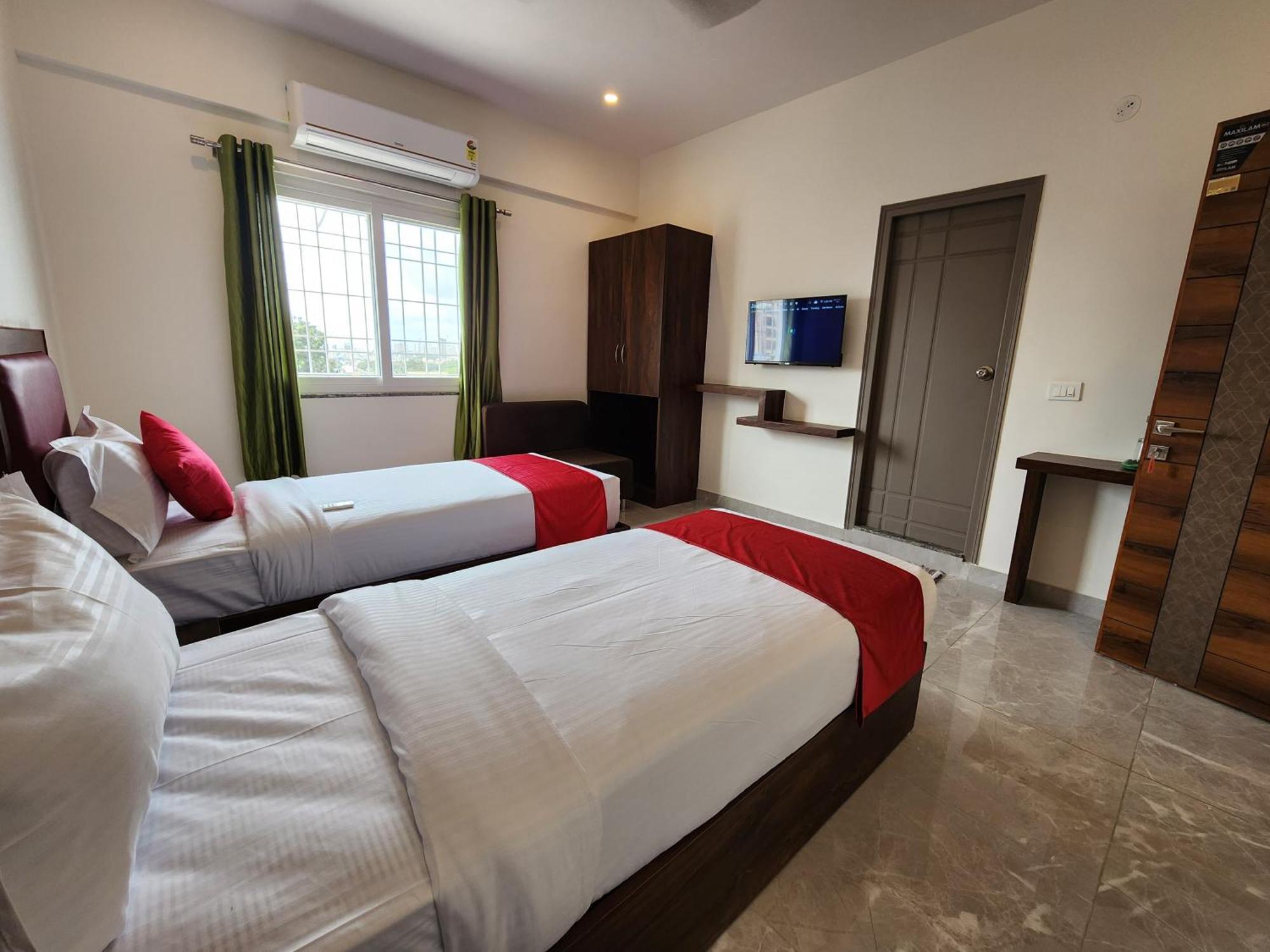 Hotel Dreams Inn บังกาลอร์ ภายนอก รูปภาพ